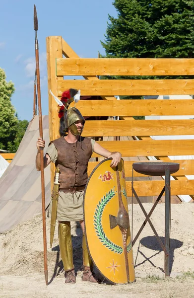 Ancient Soldier Guarding the Encampment — Stock Photo, Image