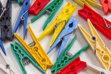 renkli clothespins