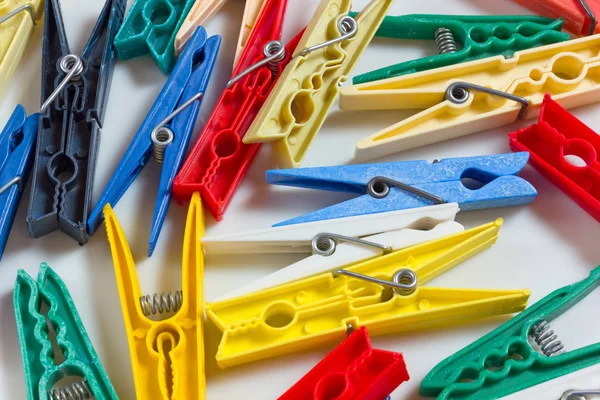 renkli clothespins