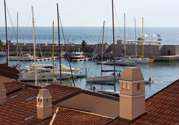 Portopiccolo Luxury Seaside Resort desde los tejados — Foto de Stock