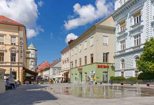 Utsikt över Krekov Square i Celje — Stockfoto