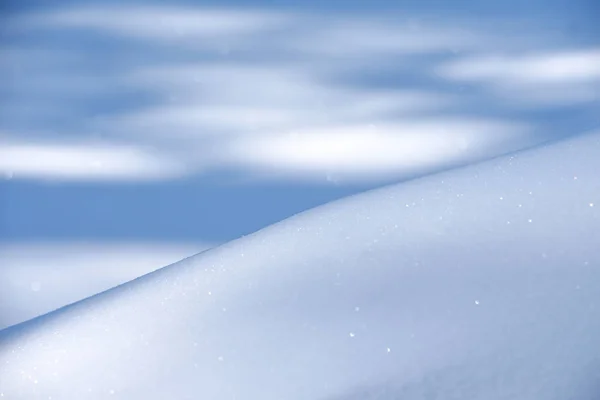 Beautiful fresh snow patterns. Winter background. — Stock Photo, Image