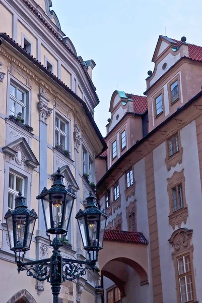 La arquitectura de Praga, República Checa . — Foto de Stock