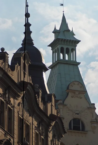 Architektonické detaily budov starého města v Praze — Stock fotografie