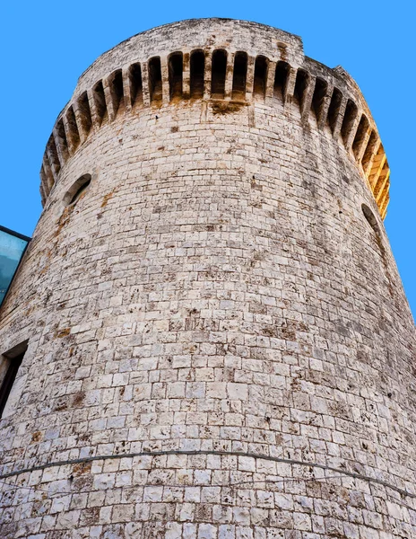 Részletesen a Norman torony a vár az Olaszország Puglia- — Stock Fotó