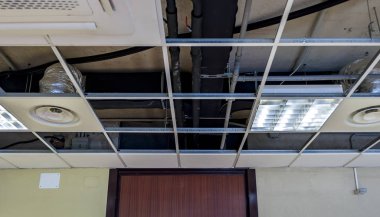 Boru hattı kontrol kareler ile gizli tavan tavan sistemleri