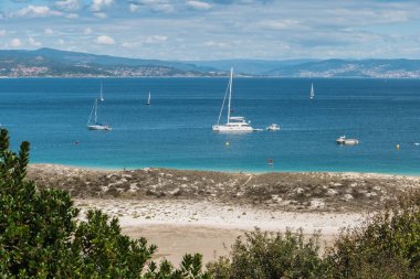 Islas CIES, Vigo, İspanya - 16 Eylül 2017: Playa görünümünü 