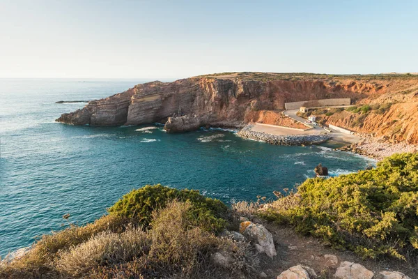 Beach with rocks in Praia do Amado in Algarve, Portugal — Stock Photo, Image