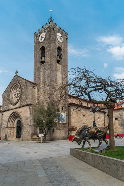 Famous church Igreja Matriz in Ponte de Lima, Portugal — Stok fotoğraf