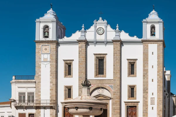 Iglesia Santo Antao Fuente Fonte Henriquina Del Siglo Plaza Giraldo — Foto de Stock