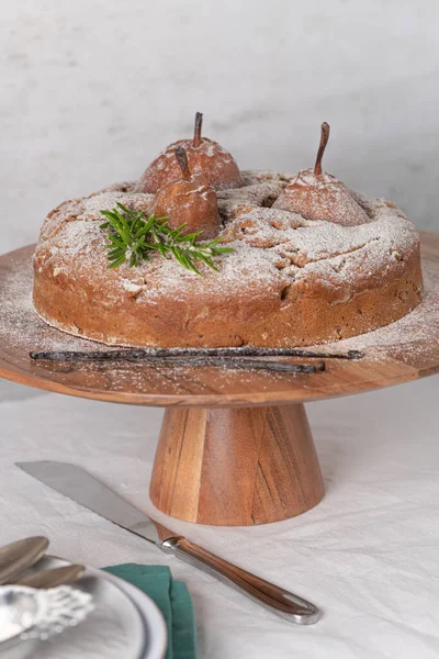 Delicious Spice Cake Pear Ginger Cinnamon White Kitchen Counter — Stock Photo, Image