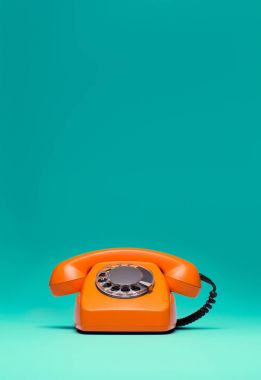Retro telefon tarz
