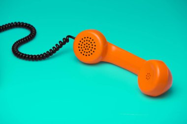 Retro telefon tarz