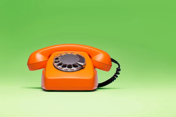 Telefon Retro Stil Auf Grünem Hintergrund — Stockfoto