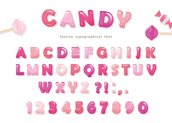 Candy glanzende lettertype ontwerp. Kleurrijke roze Abc letters en cijfers. Snoepjes voor meisjes. — Stockvector