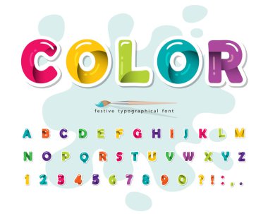 Çizgi film modern renkli yazı tipi. Yaratıcı boya harfleri ve sayılar. Parlak alfabe. Kağıt kesilmiş. Posterler, afişler, doğum günü kartları için. Vektör