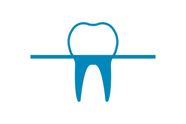 Logo kliniki dentystycznej. Ząb w postaci góry lodowej w oceanie. Ilustracja wektora na białym tle. — Wektor stockowy