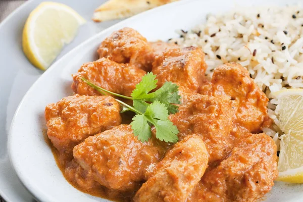 Currys csirke, rizs Pilau — Stock Fotó