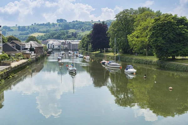 Totnes Devon UK 'deki River Dart.