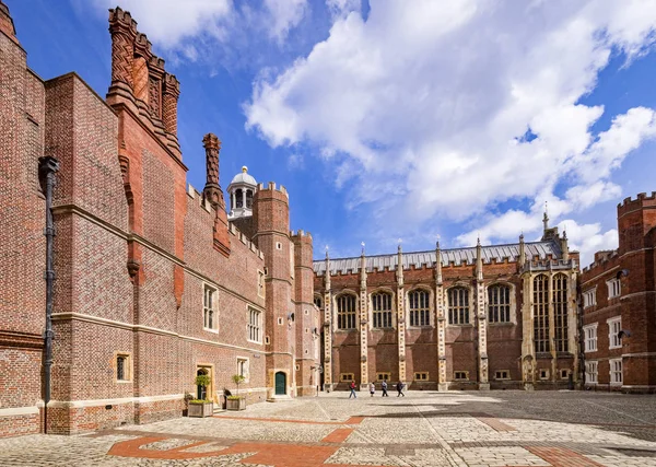 Clock Court, Hampton Court Palace — стокове фото