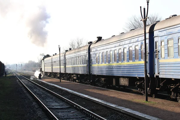 Smila Ucraina Novembre 2019 Partenza Una Locomotiva Retrò Dalla Stazione — Foto Stock
