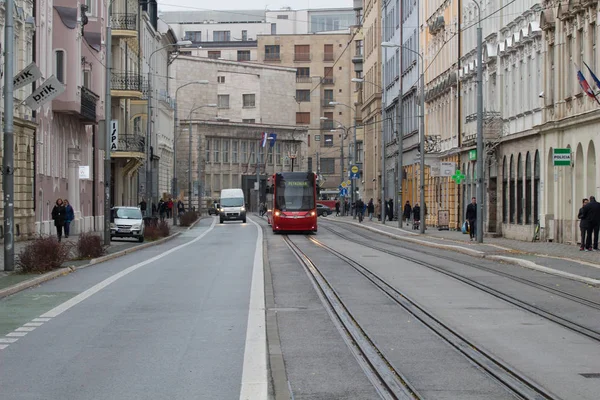 Bratislava Slovakien November 2019 Modern Skoda Forcity Spårvagn Bratislavas Gamla — Stockfoto