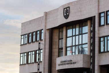 Bratislava, Slovakya - 18 Kasım 2019: Slovakya Ulusal Parlamentosu (Narodna Rada Slovenskej)