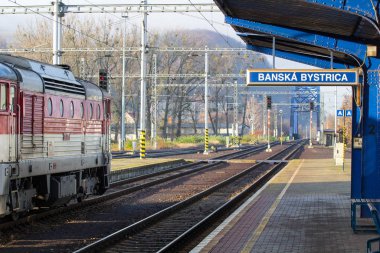 Banska Bystrica, Slovakya - 19 Kasım 2019: Banska Bystrica Tren İstasyonu 
