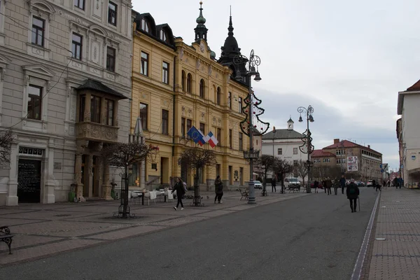 Banska Bystrica Σλοβακία Νοεμβρίου 2019 Οδός Dolna Στην Παλιά Πόλη — Φωτογραφία Αρχείου