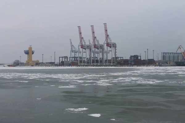 Odesa Ukrajina Ledna 2017 Mořský Přístav Odesa Černém Moři Zimě — Stock fotografie