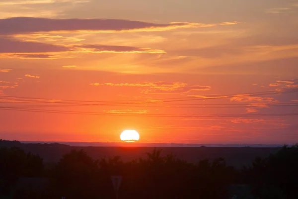 Güneş denizde ayarla