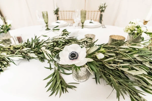 Close Floral Wedding Decorations Table — Stock Photo, Image