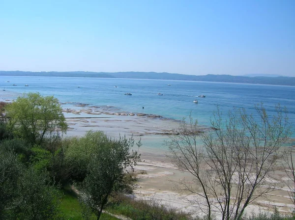 Düz kaya Sirmione (Bs) - İtalya