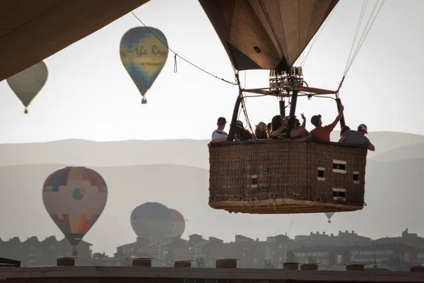 Aerosztatikus Léggömb Fesztivál Segovia Felett Kasztília Leon Spanyolországba Kalandok Barátokkal — Stock Fotó