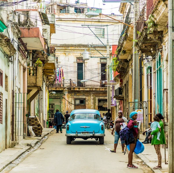 Typisk Gatan Scen Havanna Kuba — Stockfoto