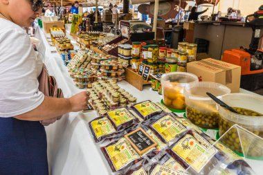 Cours Saleya pazarı Güzel Fransa 'da