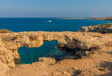 Kıbrıs 'taki Cape Greco' da tipik bir manzara