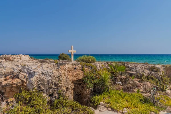 Uma vista típica em Agia Napa em Chipre — Fotografia de Stock