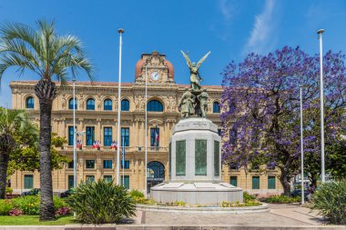 Fransa 'da Cannes' da tipik bir manzara