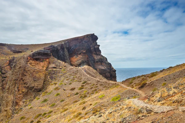 Klipporna vid Ponta de Sao Lourenco, Madeira, Portugal — Stockfoto