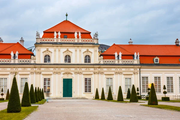 Palác Belvedere a zahrady ve Vídni — Stock fotografie