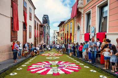 La Orotava, Tenerife, İspanya - 11 Haziran 2015: Corpus Christi kutlama bir Tenerife en derin köklü gelenekleri vardır