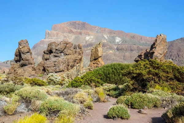 Roques de Garcia ve El Teide yanardağı, Tenerife Adası, İspanya