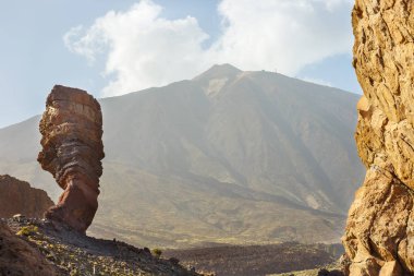 Roques de Garcia ve El Teide yanardağı, Tenerife Adası, İspanya