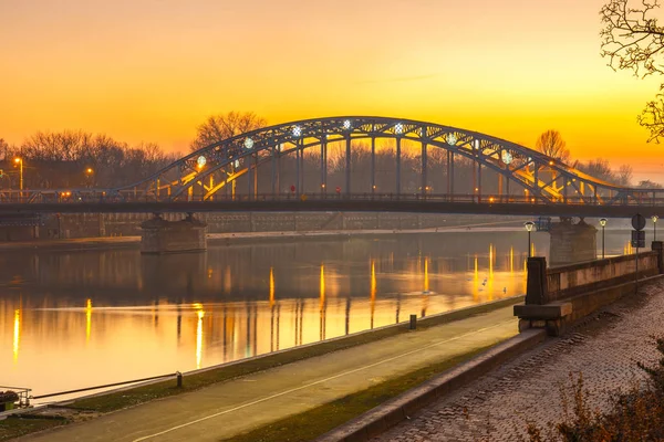 Ponte Pilsudzki al tramonto a Cracovia, Polonia — Foto Stock