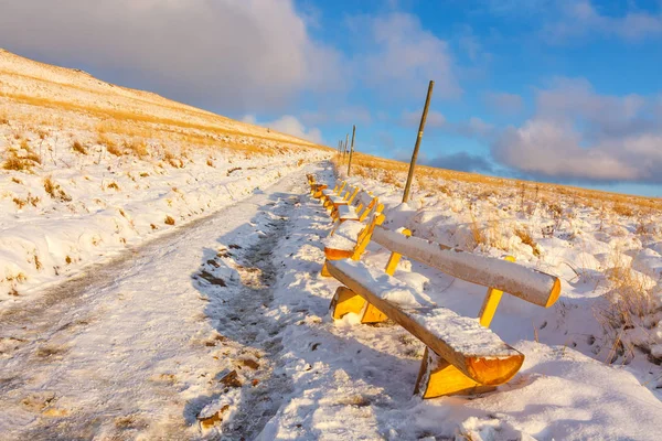 Inverno montanhas paisagem, Parque Nacional Bieszczady, Polônia — Fotografia de Stock