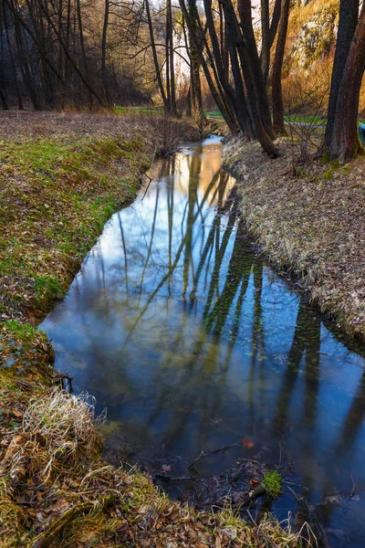 Creek captured with motion blur, long time exposure — Stock Photo, Image