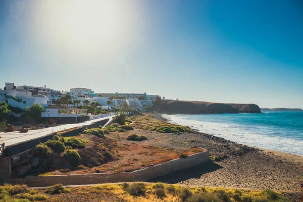 Sétány Marina Rubicon, Playa Blanca, Lanzarote, Kanári-szigetek, Spanyolország — Stock Fotó