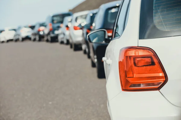 Traffic jam with a lot of cars on the way — Stock Photo, Image