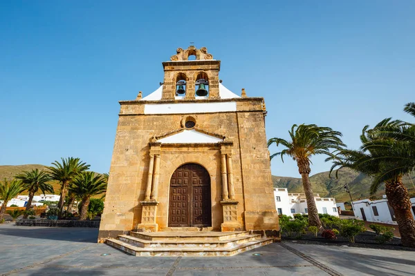 Igreja de Nuestra Senora de la Pena perto de Betancuria, Ermita de la Virgen de la Pena, Fuerteventura, Espanha — Fotografia de Stock